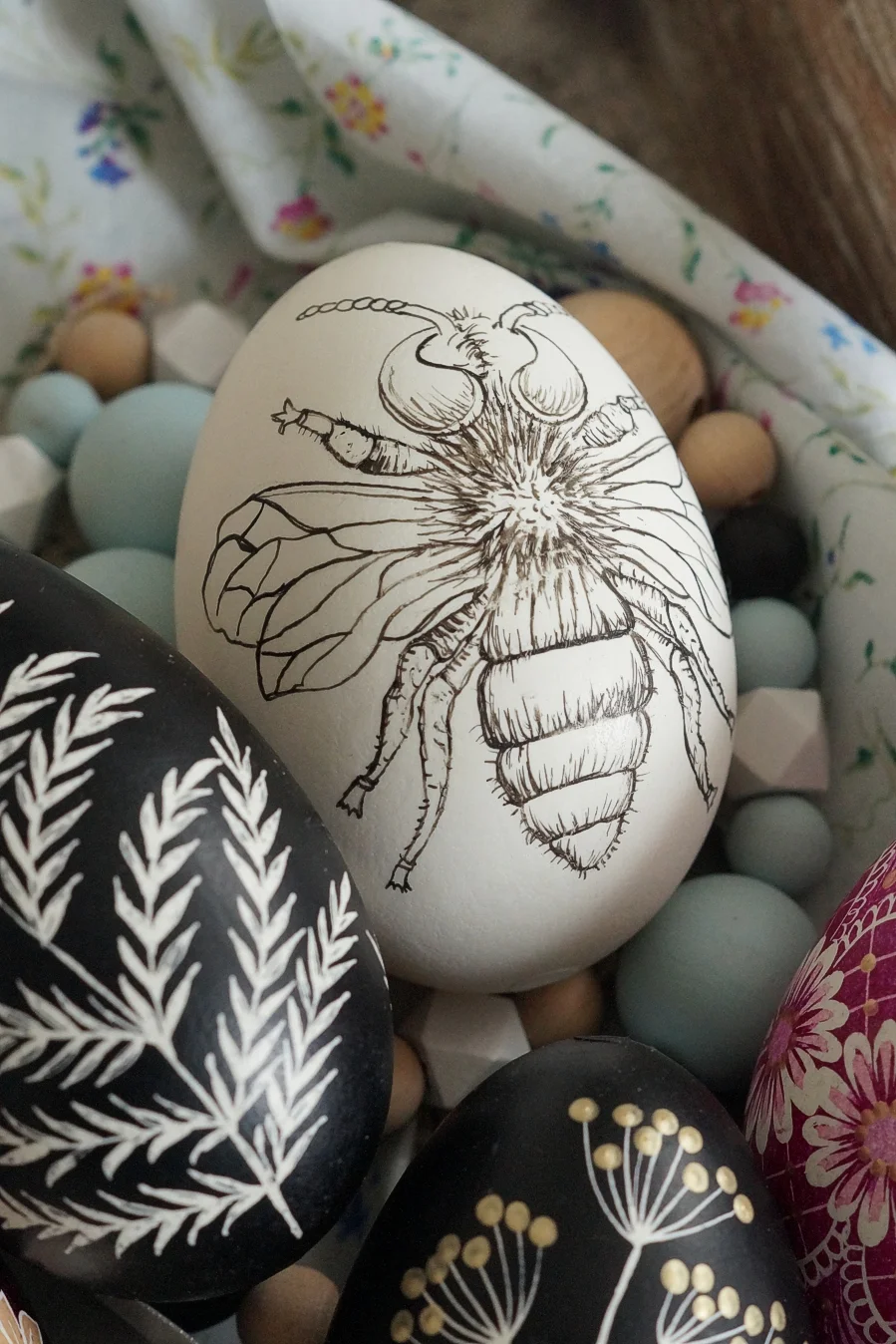 Pisanka batikowa - różne wzory