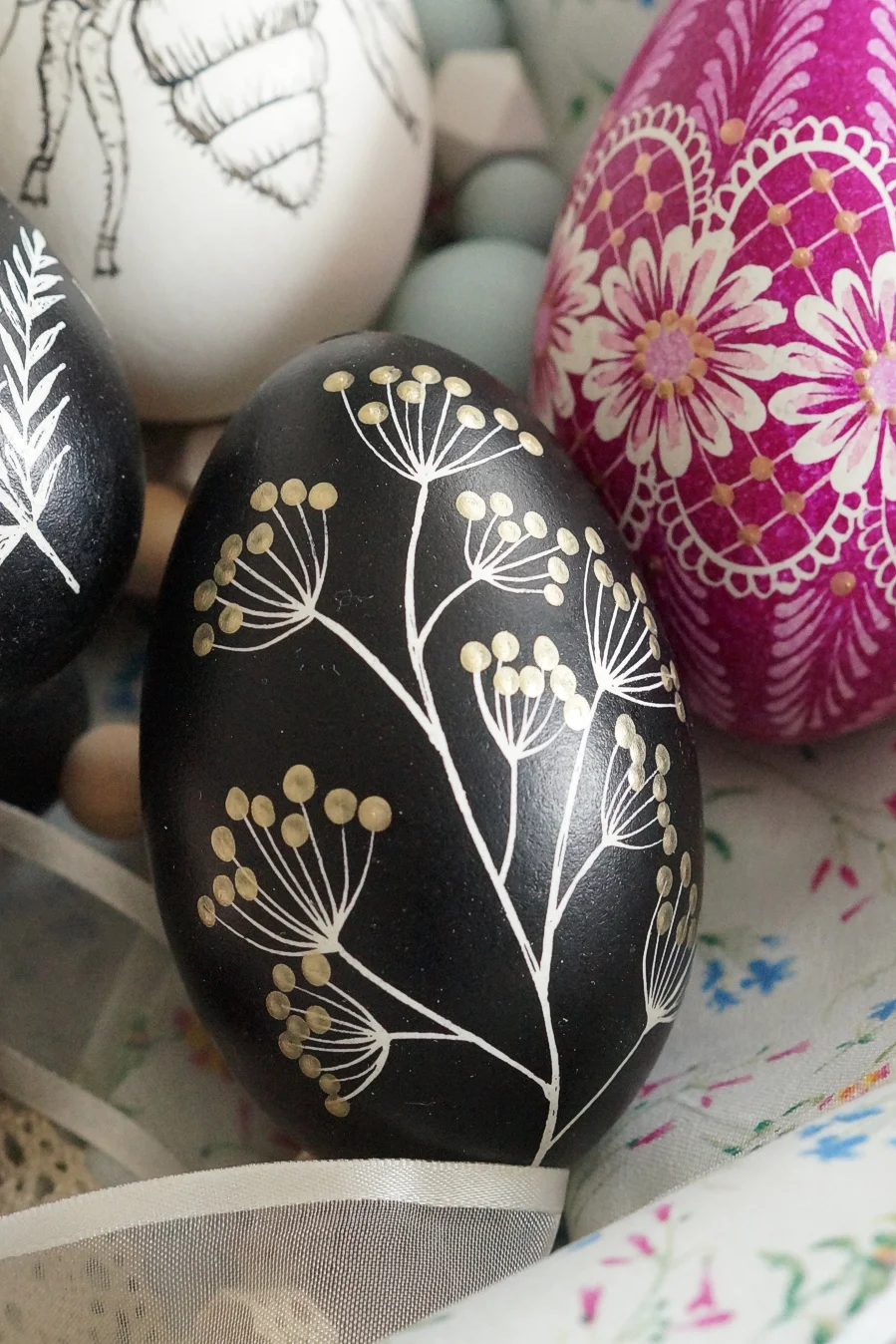 Pisanka batikowa - różne wzory